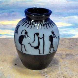 San Juan Pueblo Native American Pottery by Brenda 59T