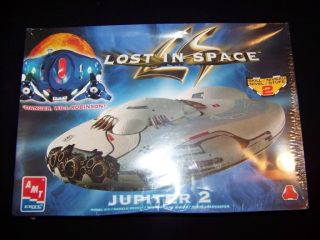 Lost in Space Jupiter 2 Model Kit 1998 AMT Ertl Movie Space SHIP