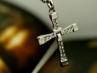 Hot The Fast and The Furious Dominic Torettos Cross Pendant 26 Chain