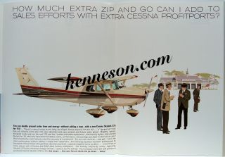 175 Skylark 1961 Original Color Airplane Dealer Sales Brochure