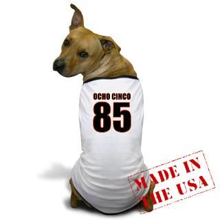 85 Gifts  85 Pet Apparel  OCHO CINCO  3 Dog T Shirt