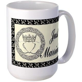 Gifts  Best Man Drinkware  Claddagh Wedding Invitation Set Large Mug