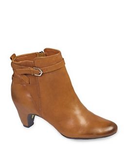 maddox mid heel price $ 140 00 color saddle size select size 6 6 5 7 7