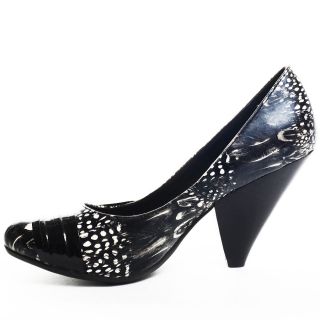 Twisted Minds Shoe   Black, Not Rated, $31.49