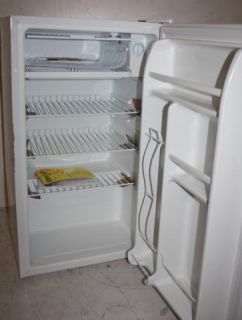 Kenmore 93382 3 3CU ft Compact Fridge Refrigerator