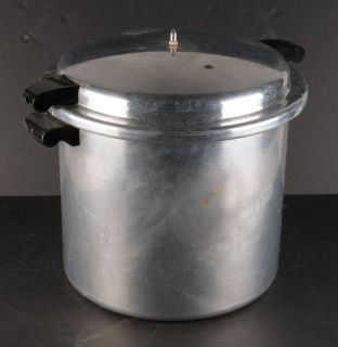 Vintage Mirro Matic Large Aluminum 22 Quart Pressure Cooker Canner M