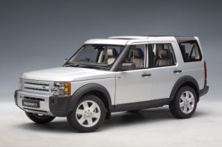 Autoart 1 18 Land Rover Discovery 3 2005 Silver 74801