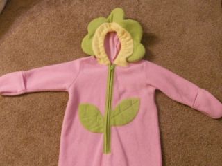 Old Navy Baby Infant Newborn Flower Halloween Costume Size 6 12 month
