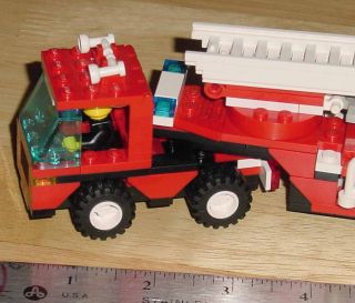 Lego 6340 Hook and Ladder Town Fire Engine
