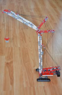 Lego Technic Crawler Crane 8288 Retired and Complete 800 Pieces