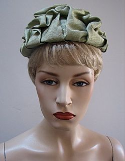 Vintage Ladies Lovely Green Hat Norman Paulvin 1236
