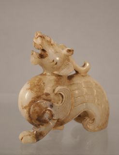 Antique Chinese White Jade Dragon Winged Lion Pixiu Qilin Carving