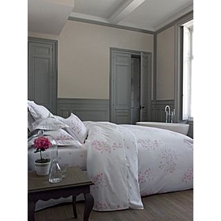 Yves Delorme Lilirose bed linen   