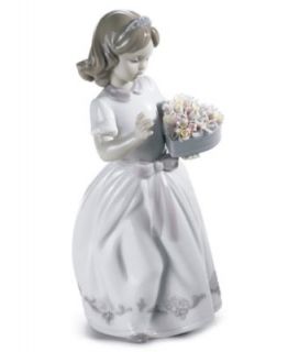 Lladró My Sweet Princess Figurine, 7.25x3.35   Collectible