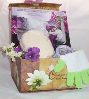 Lady Gift Basket Oil of Olay Luscious Embrace Trinket Box Lotion Body