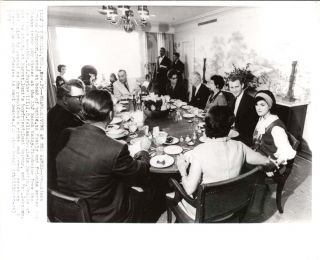 Lyndon B Johnson Thanksgiving Dinner w Caption 1965