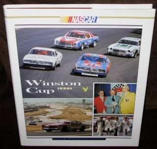 NASCAR Winston Cup Grand National Series Yearbook 1977 HC w DJ