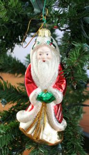 Old World Santa Claus Glass Christmas Tree Ornament
