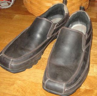 Skechers Brown Slip on Shoes 11 Mens Comfort Loafers Casual