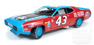 1972 Richard Petty 43 STP Plymouth Roadrunner 1 18 Scale Autoworld