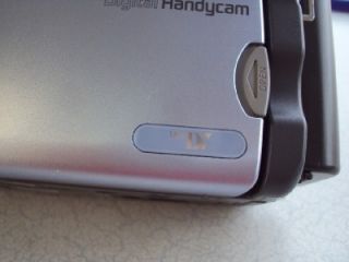 Digital Handycam DCR TRV19 Mini DV Video Camera Recorder Case Tripod