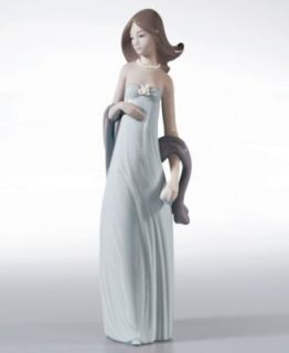 Lladro Collectible Figurine, Fetch My Shoe   Collectible Figurines