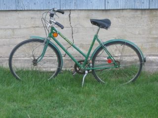 Vintage John Deere Womens Bike Green Color 3 Speed