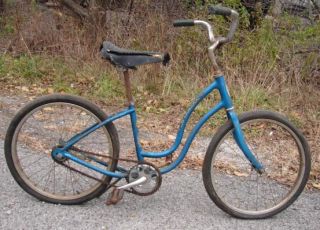 Vtg 1970s Schwinn Fair Lady Girls Bike Blue Frame Kids Bicycle 15