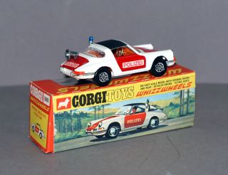Corgi Toys 509 Whizzwheels Porsche Targa 911S Polizei Car Orange