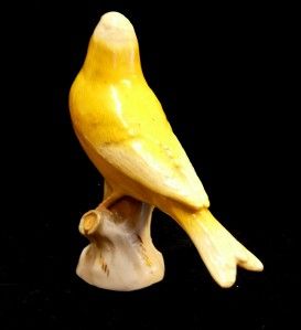 Meissen Porcelain Model of A Yellow Canary Exquisitely Detailed
