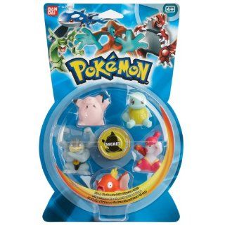 Bandai 85048   Pokémon Maxi Sammelfiguren, Set S2 Cherubi, Vespiquen