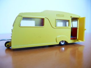 Dinky Toys #117 Four Berth Caravan with transparent Roof