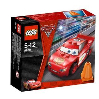 LEGO Cars   Radiator Springs Lightning McQueen   8200 