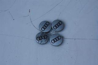 Audi S2 3B Nabenabdeckungen 16 Zoll 5 Stern Alufelge 893601170