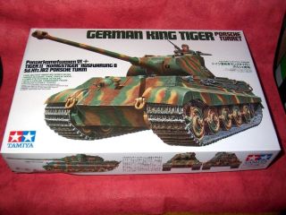 WWII german Sd Kfz 182 Panzer VI King Tiger Porsche Koenigstiger 1 35