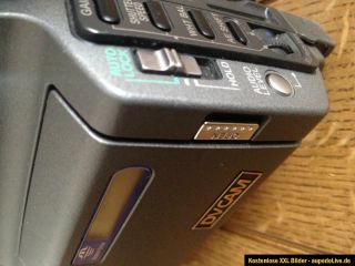 Sony Handycam PD150 Camcorder plus Extras, wenig Kopfstunden