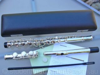 The high grade components used in the construction of this flute