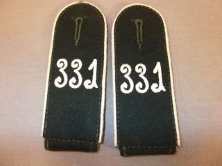 , Infanterie Regiment 331, dunkelgrün, weiße Paspel