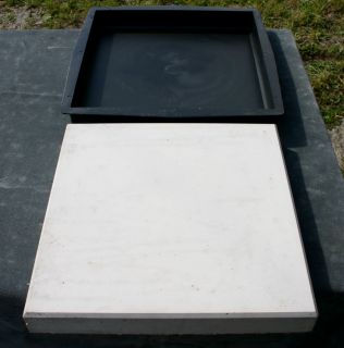 zwei Schalungsformen Betonformen für Platten 31 x 31 x 4 cm