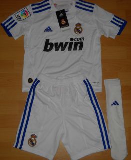 Adidas Real Madrid Minikit Set Trikot + Hose + Stutzen Kinder Junior
