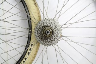 26er Fahrrad Kompletträder „White Collection“ Geax Tattoo für