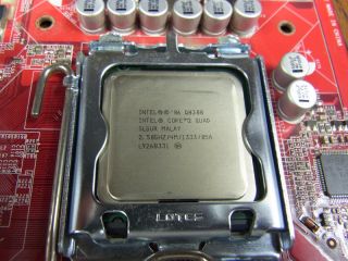Mainboard Bundle MSI MS 7366 Ver2.2 + Intel Core 2 Quad 2,5 GHz + 4