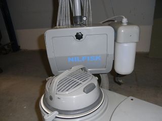 NILFISK 545 Einscheiben Maschine Putzmaschine Reinigung
