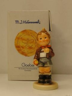 Goebel / Hummel Figur  Frechdachs  HUM 554