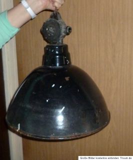 Alte Email Lampe Art Deco Fabriklampe Werkstattlampe Industrielampe
