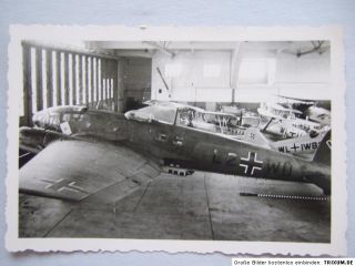 Altes Orig. Foto Flugzeug Heinkel ? Staffelabzeichen Kreuz Ass