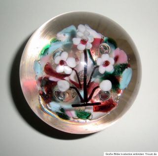 Briefbeschwerer, Paperweight Glas m.3 Blumen , böhm./dt. Gebiet, 1900