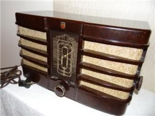 Antik Philips Röhren Bakelit   Radio Typ 915 A 19