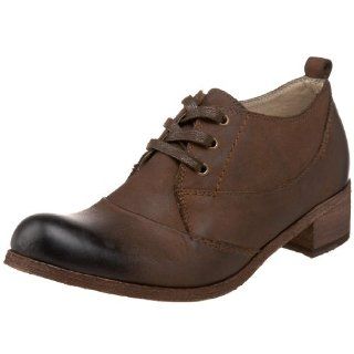 Bernardo Womens Gotcha Man Tailored Oxford,Chocolate,6.5 M US Shoes