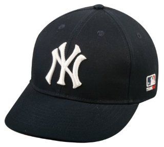 New York Yankees YOUTH (Ages Under 12) Adjustable Hat MLB
